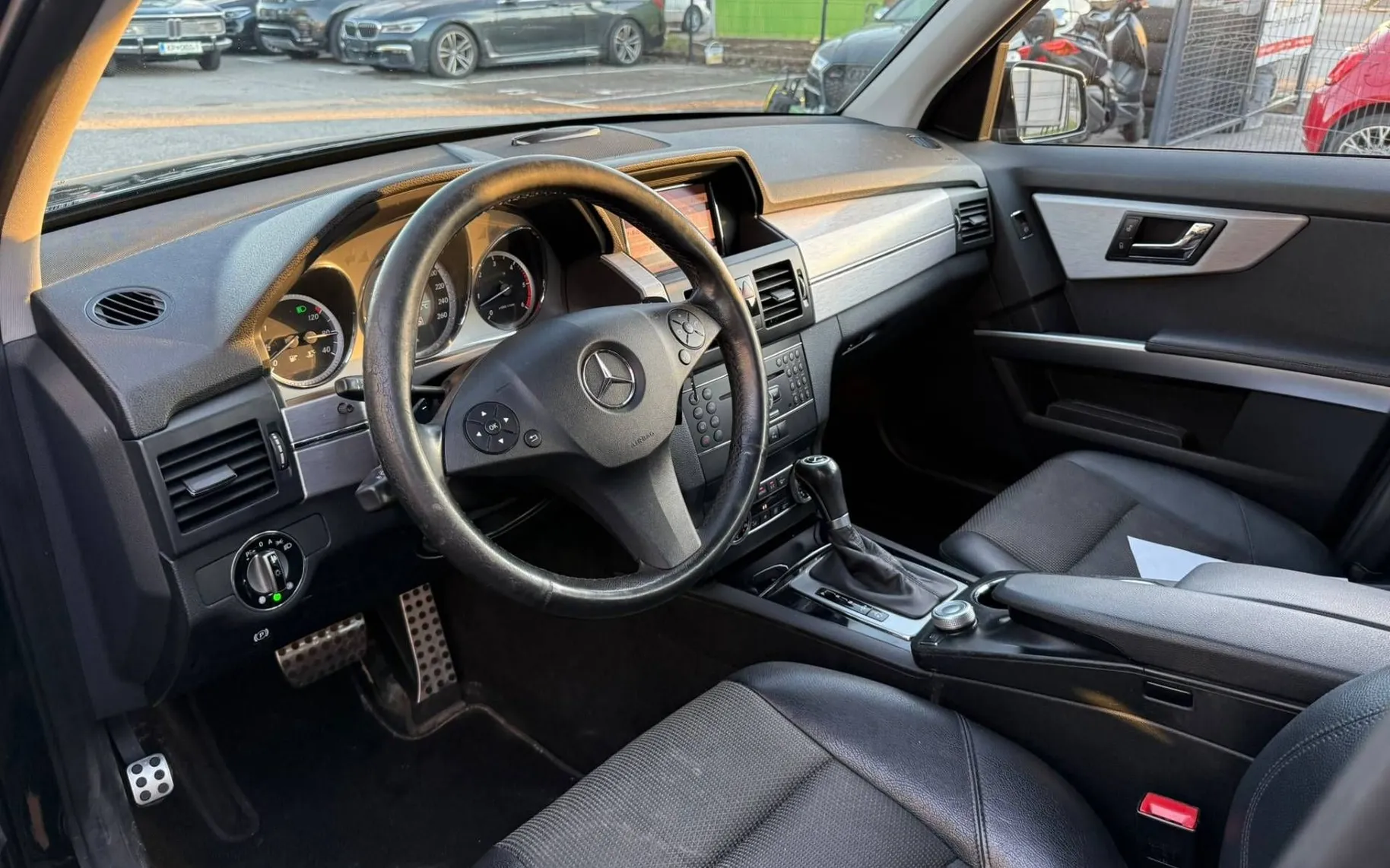 Notranja slika - Mercedes-Benz GLK-Razred - 320CDI 4MATIC NA KREDIT BREZ POLOGA... - 7