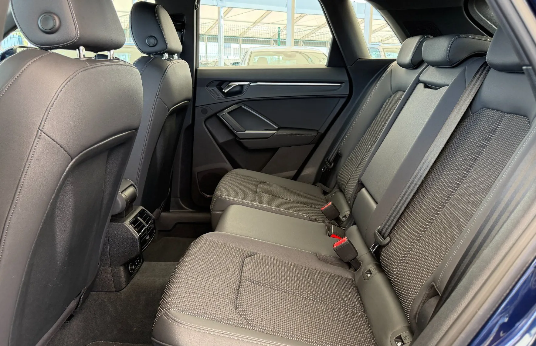 Zunanja slika - Audi Q3 - S-LINE 35 TFSI S-TRONIC - VIRTUAL - LED - 10