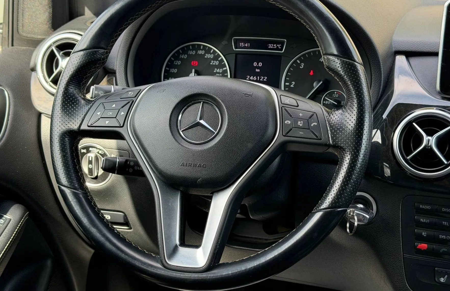 Zunanja slika - Mercedes-Benz B-Razred - B 200 CDI BlueEFFICIENCY |GR. SED.|TEMP|AVT. KLI.. - 15