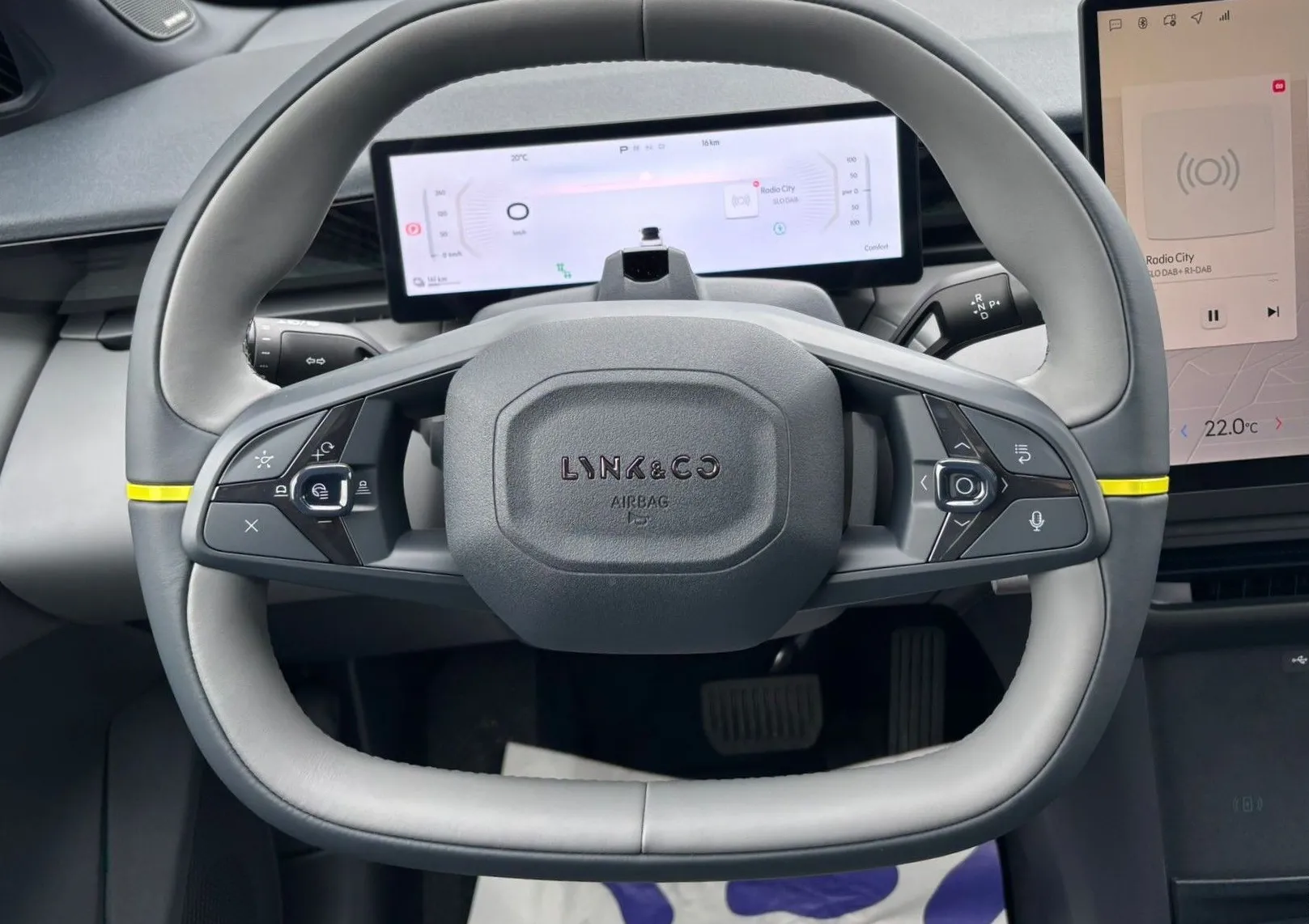 Zunanja slika - Lynk & Co 02 - MORE 66kWH - 10