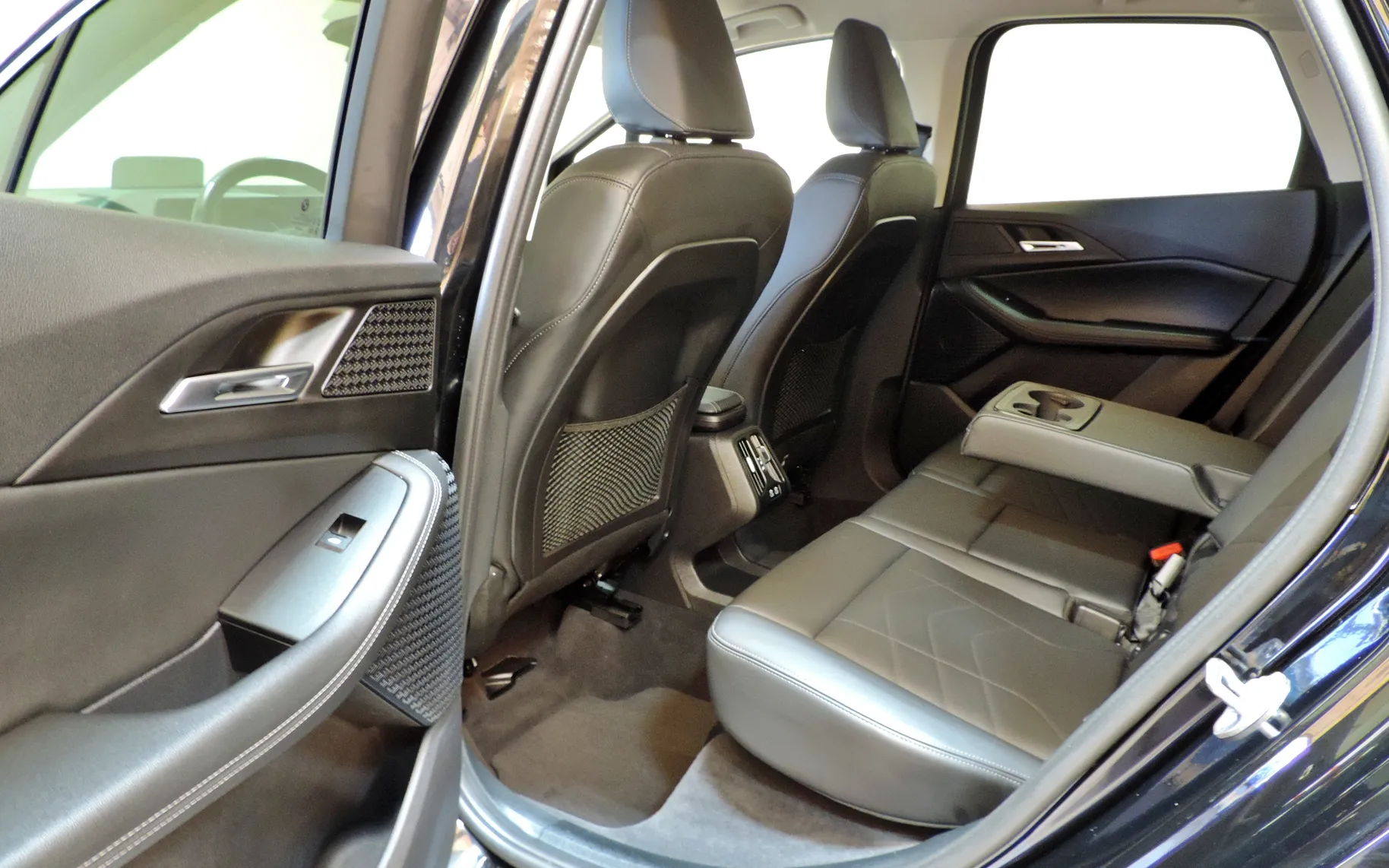 Zunanja slika - BMW Serija 2 - 220i Active Tourer Luxury Line Avt. - 10