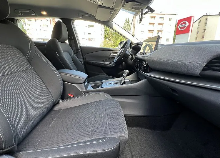 Zunanja slika - Nissan Qashqai - 1.3 DIG-T 140 2WD ACENTA 8 let jamstva - 9