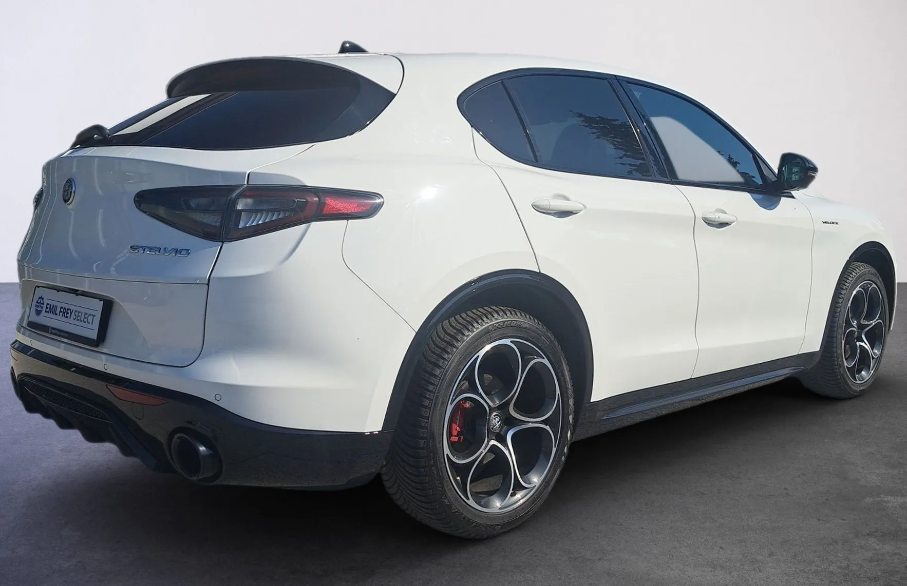 Zunanja slika - Alfa Romeo Stelvio - Q4 2.2 Multijet 210 Veloce Avt. - 3