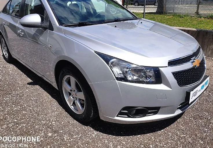 Zunanja slika - Chevrolet Cruze - 1.6 16V-SLO-151.000KM-KLIMA-SERVO-TOP - 3