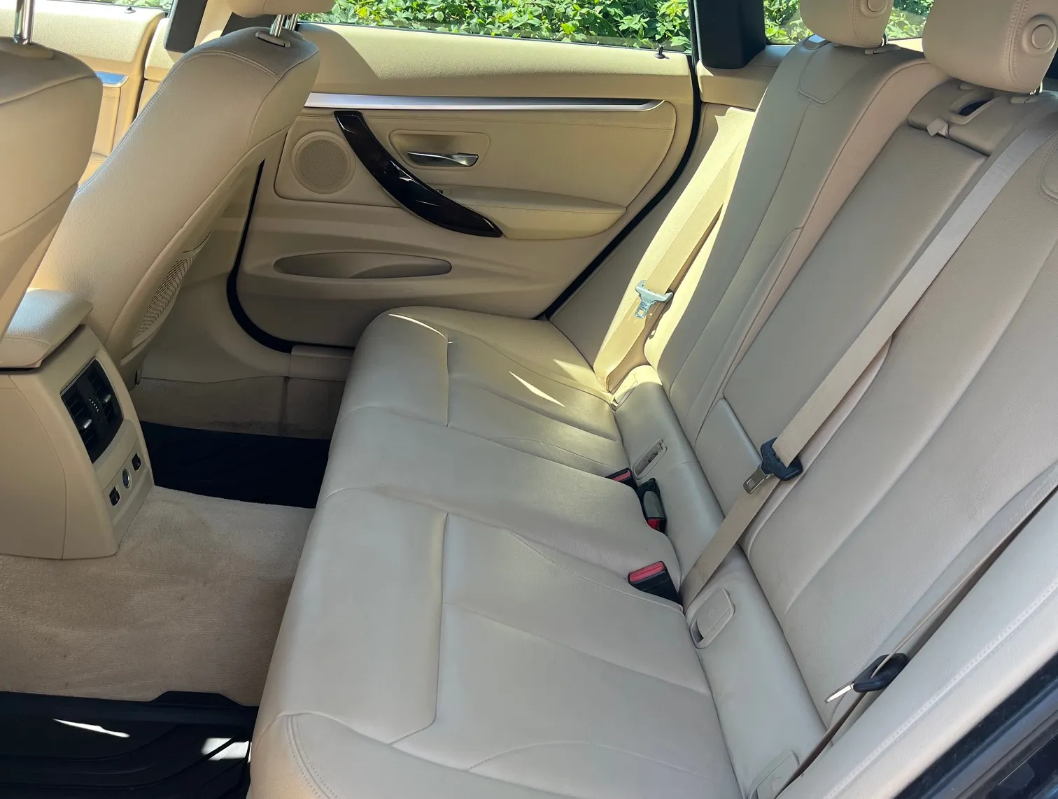 Notranja slika - BMW Serija 3 - BMW 320d GT - 6