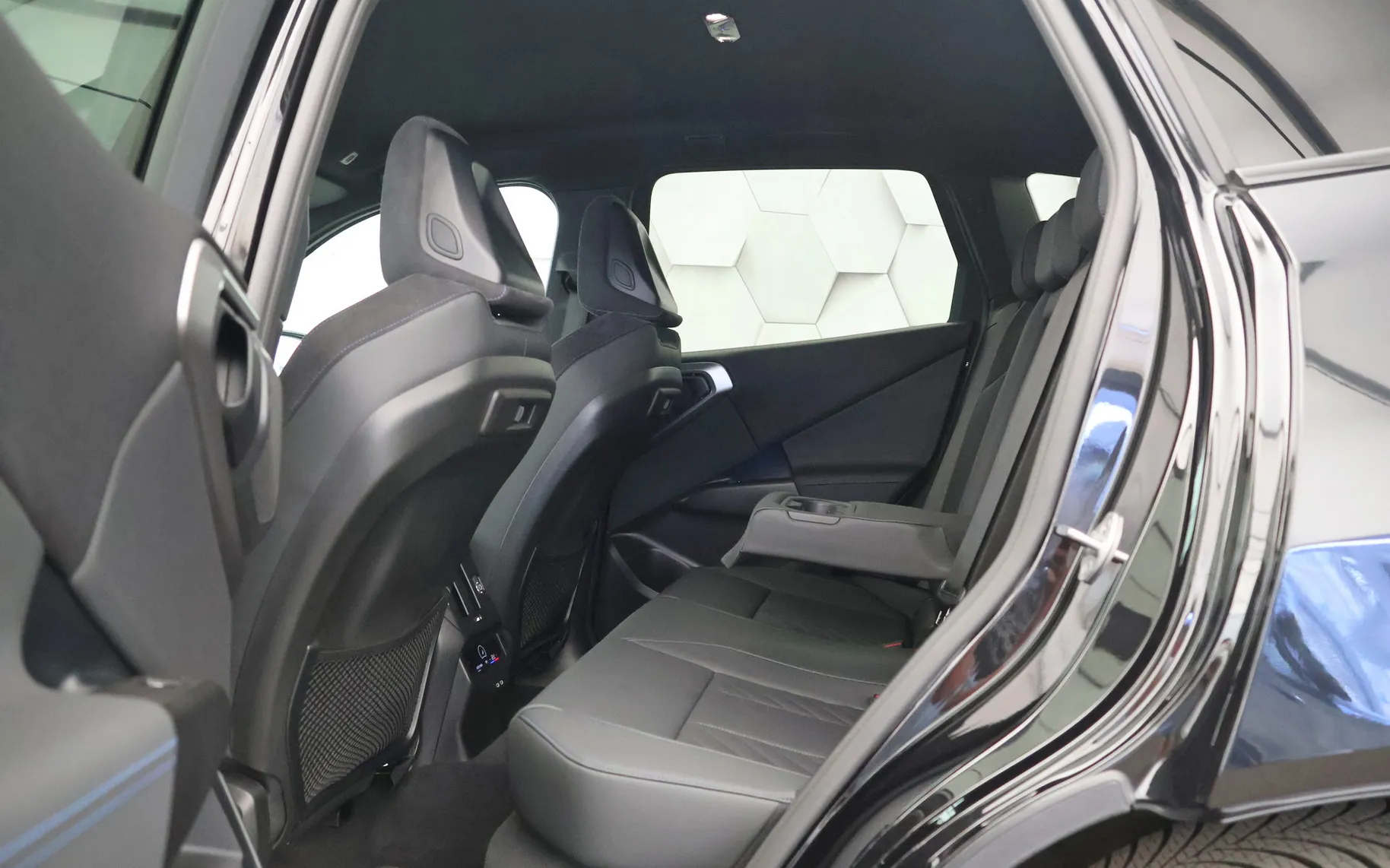 Zunanja slika - BMW X3 - 20d x-Drive Aut M-Sport 197KM - 10