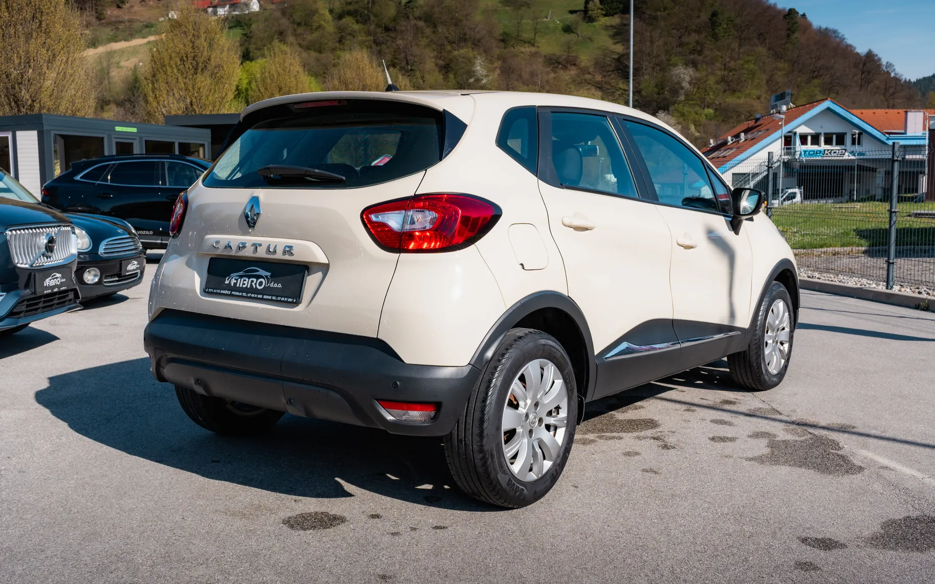 Zunanja slika - Renault Captur - TCe 90 Energy Iconic Start&Stop - 4