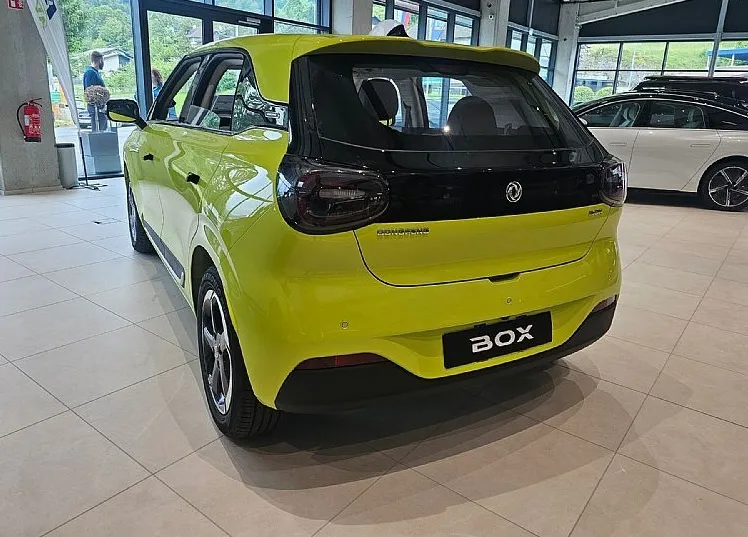 Zunanja slika - Dongfeng Box - 42.3 kWh- 7.200€ SUBVENCIJE- NA ZALOGI - 10