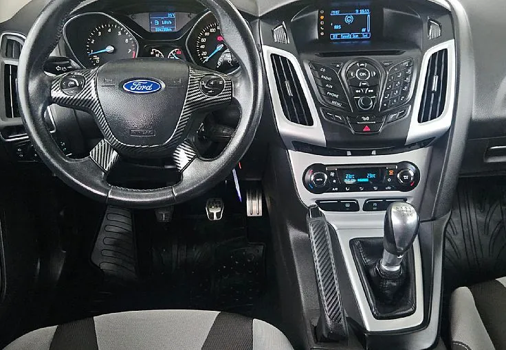 Zunanja slika - Ford Focus - 1.0 125ks °OPRAVLJEN VELIK SERVIS° °6-PRESTAV° - 11