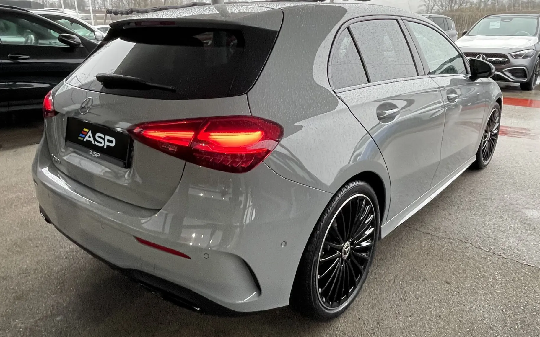Zunanja slika - Mercedes-Benz A-Razred - 180 AMG Edition - 6
