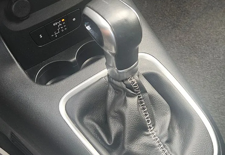 Zunanja slika - Citroën C3 - 1.2i 110ks °AUTOMATIC° °SLO + 2.LASTNIK° - 11