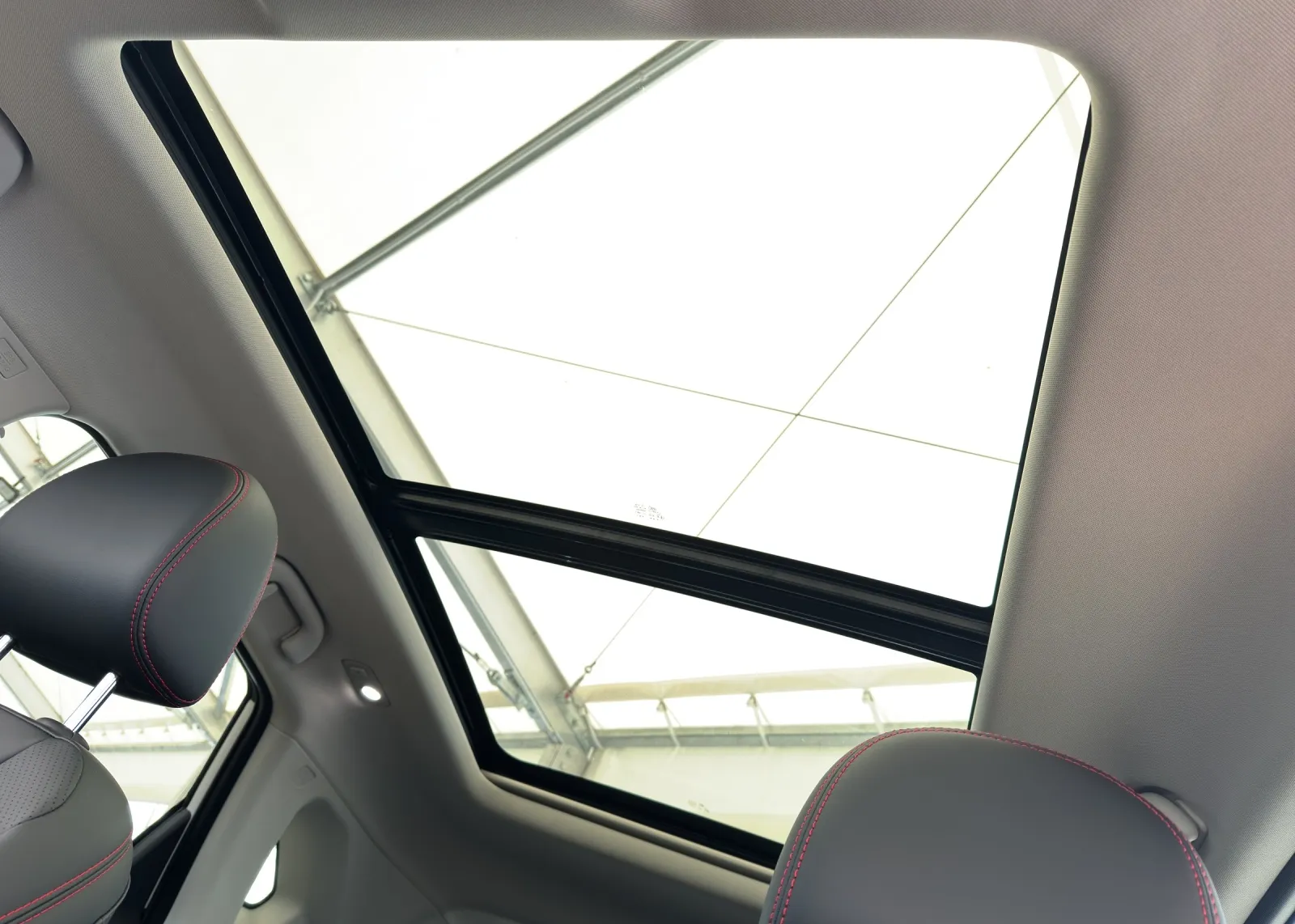 Zunanja slika - Forthing Forthing T5 EVO - T5 Evo 1.5T EXCLUSIVE ADAS +PANORAMA+KAMERA+MRTVI KOT+DAB - 16