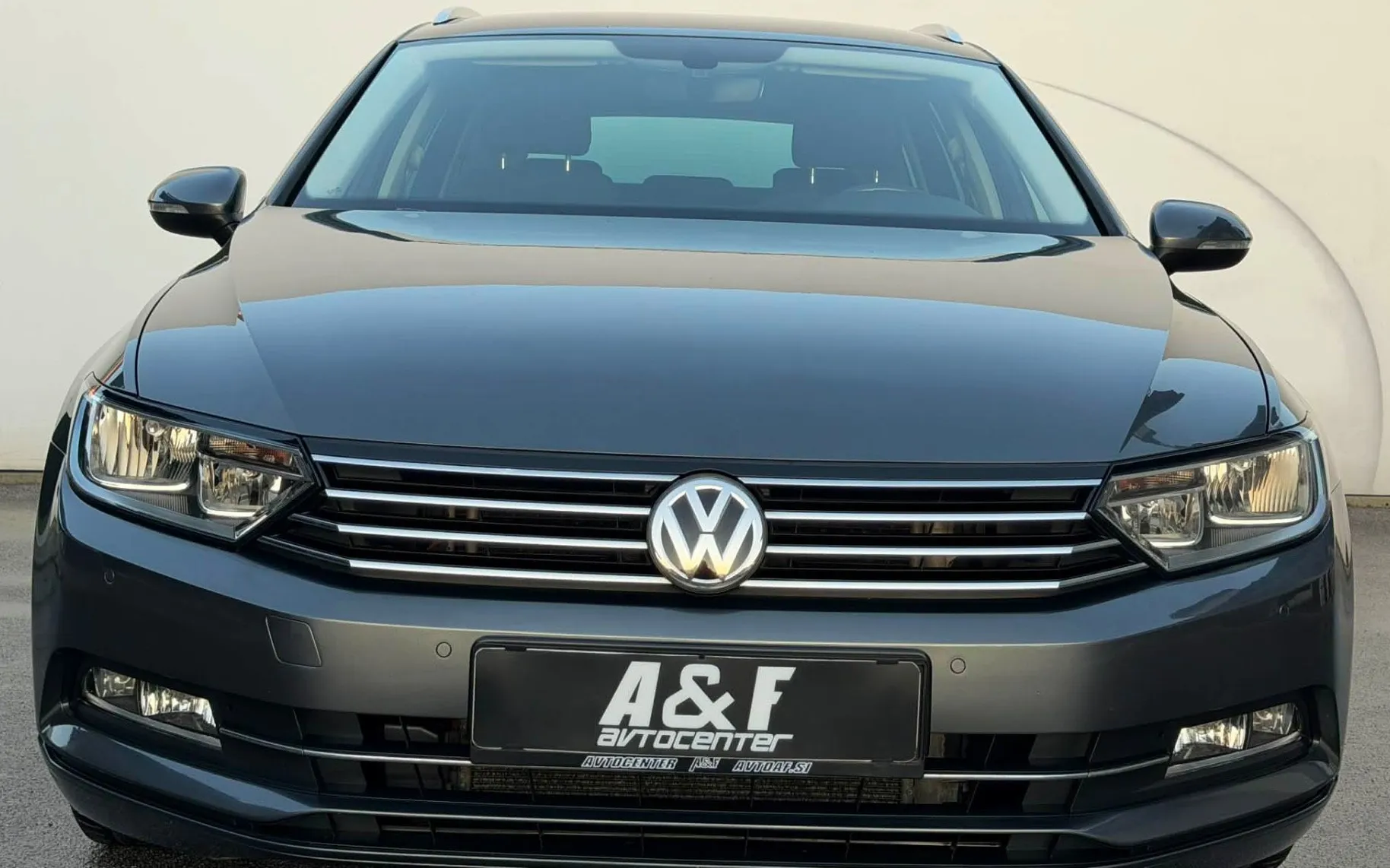 Zunanja slika - VW Passat - Variant 2.0 TDI-DSG-H LINE-NAVI-4X KLIMA-LIZING ZA TUJCE- - 2