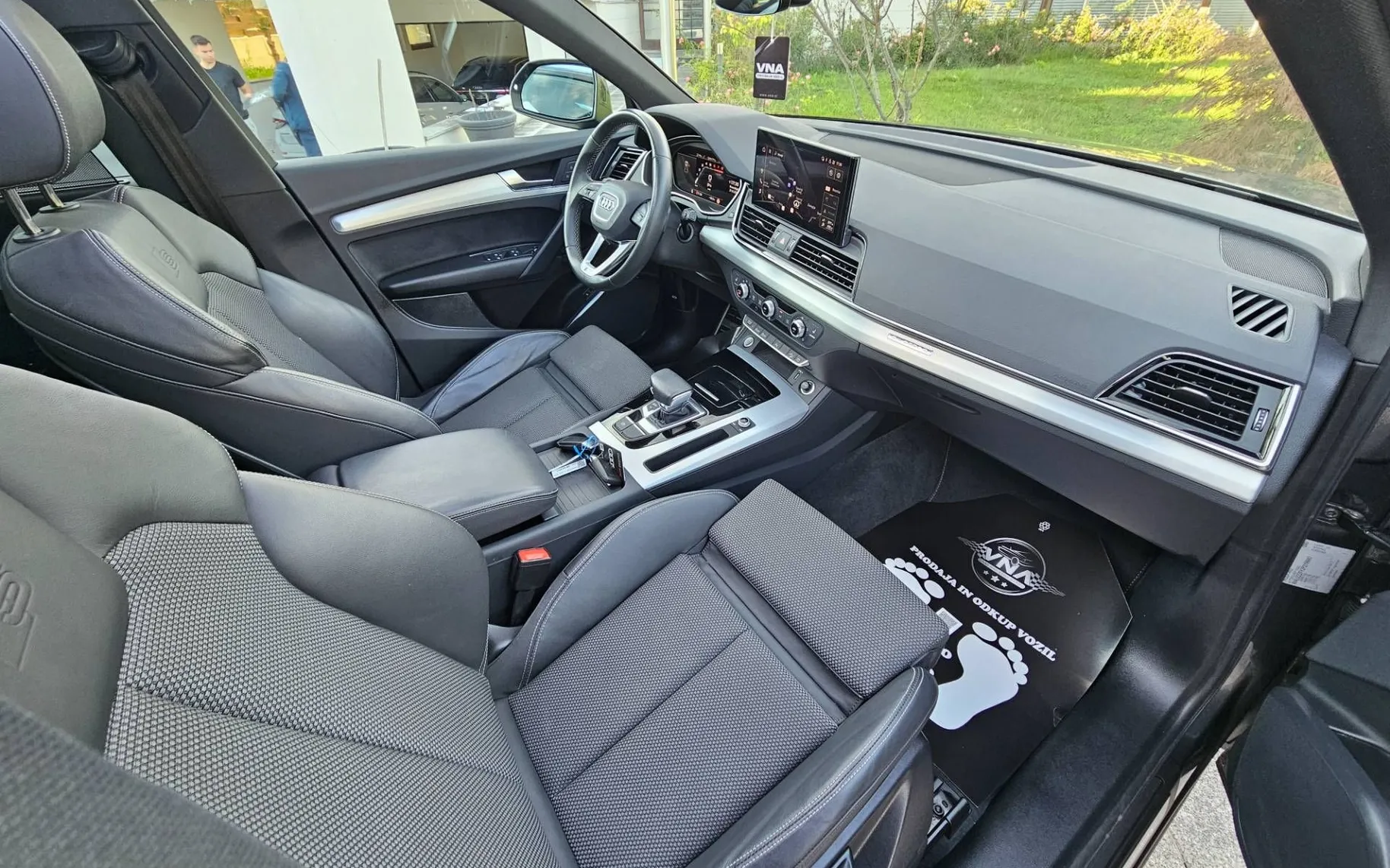 Notranja slika - Audi Q5 - quattro 40 TFSI S-LINE |VIRTUAL|PANORAMA|KAMERA| - 9