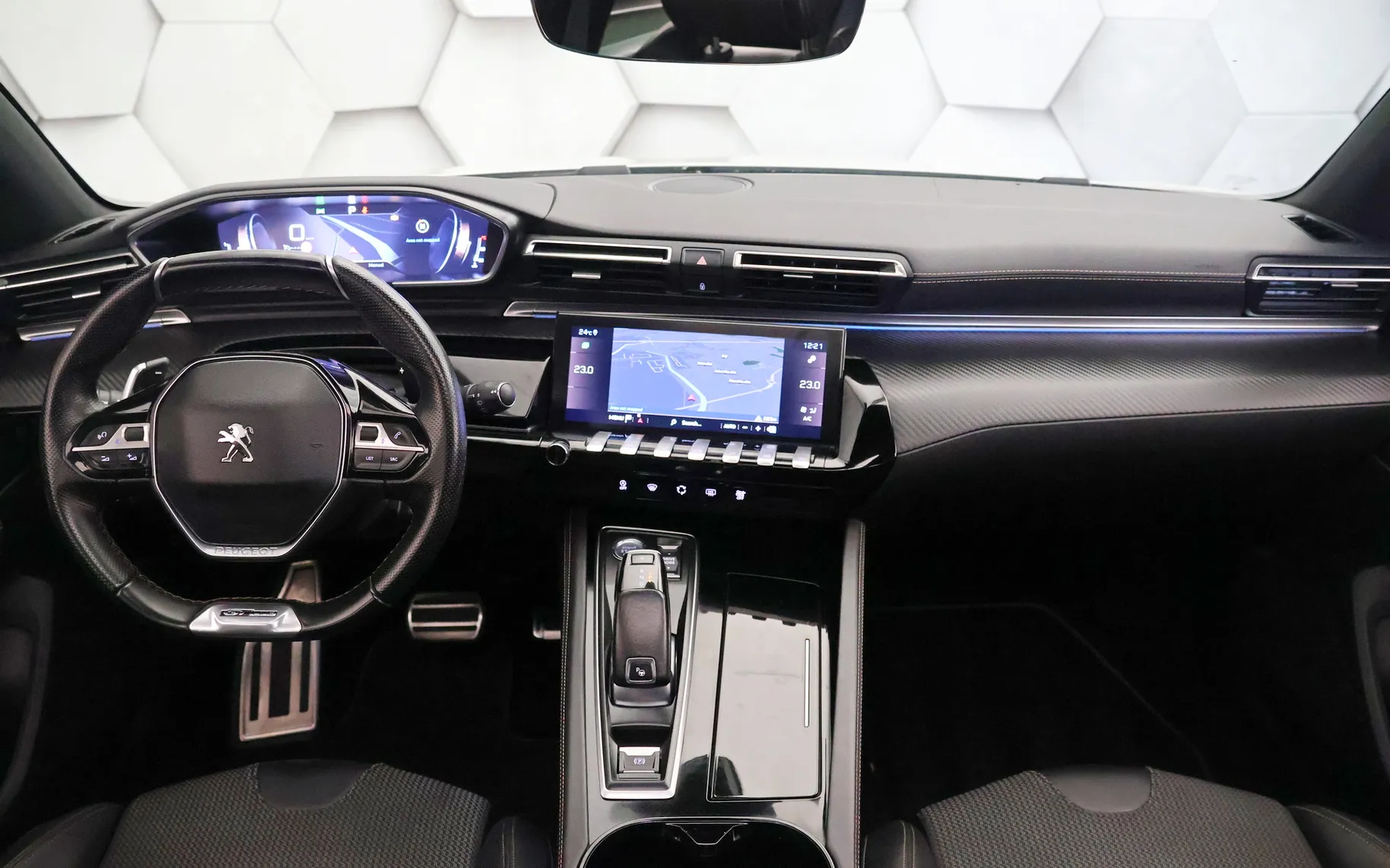 Zunanja slika - Peugeot 508 - SW 2.0 HDi AT8 GT-Line 163KM - 7