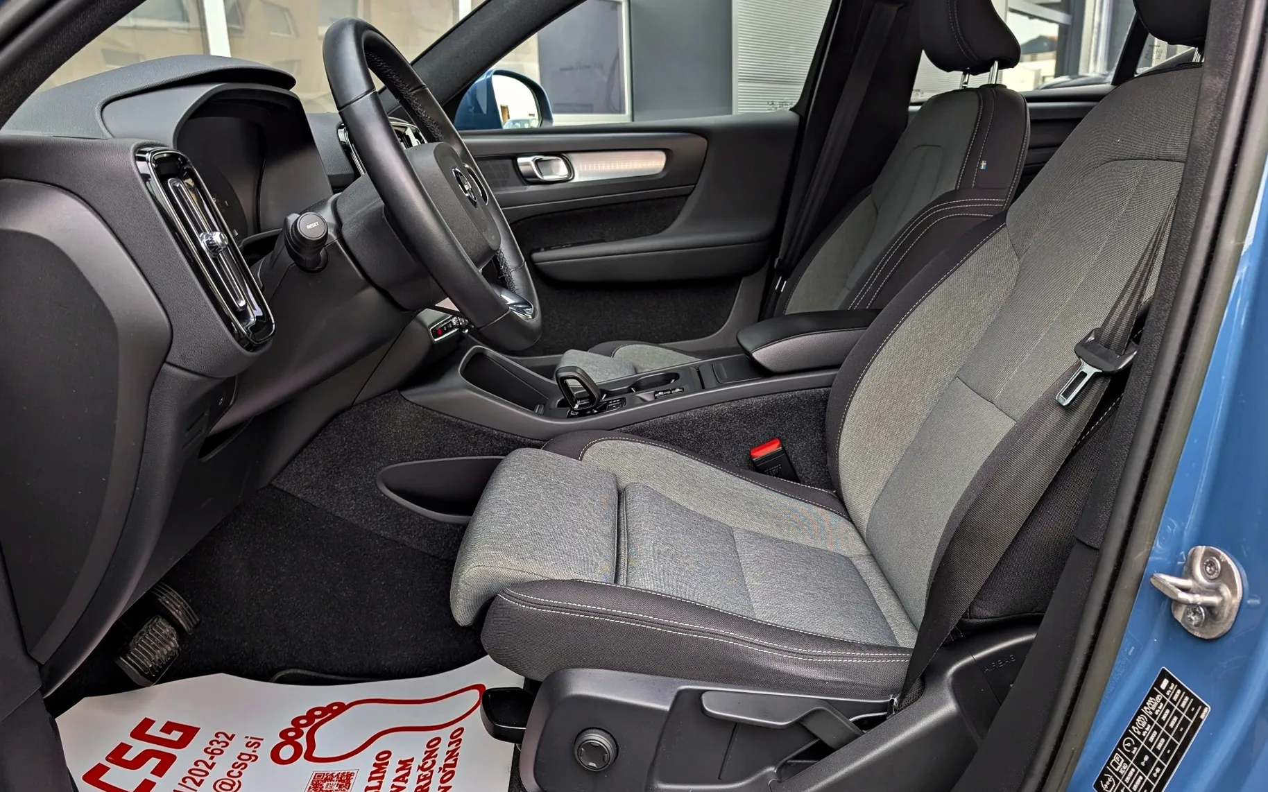 Zunanja slika - Volvo XC40 - 2.0 B3 aut. Core - 9