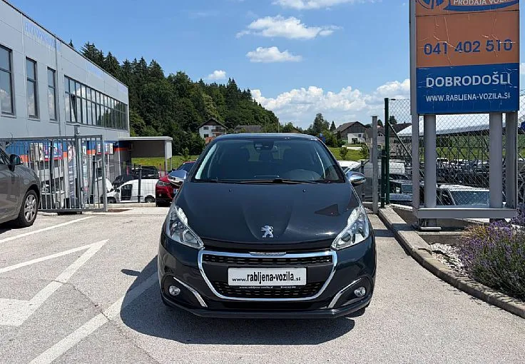 Zunanja slika - Peugeot 208 - 1.2 PureTech 83 S S Allure - 2