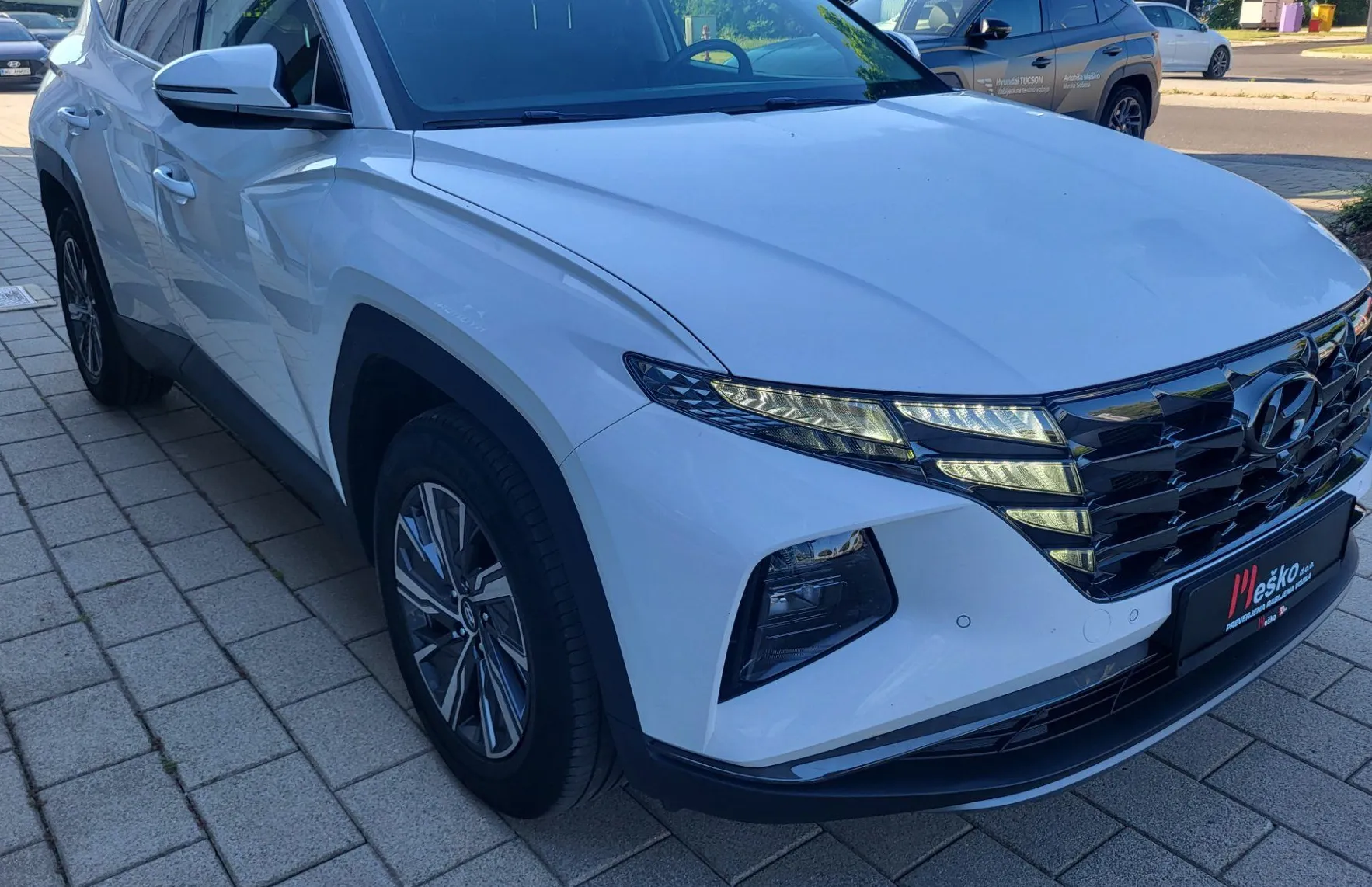 Zunanja slika - Hyundai Tucson - 1.6 T-GDI Hybrid Impression Avt. slo-navi-acc-led- - 2