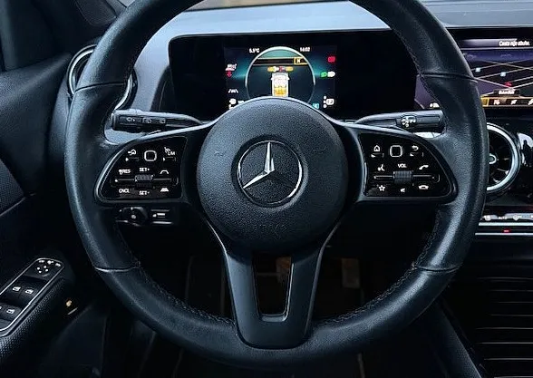 Zunanja slika - Mercedes-Benz GLB-Razred - GLB 200 d SPORT ACC LED NAVI GRETJE SEDEŽEV - 8