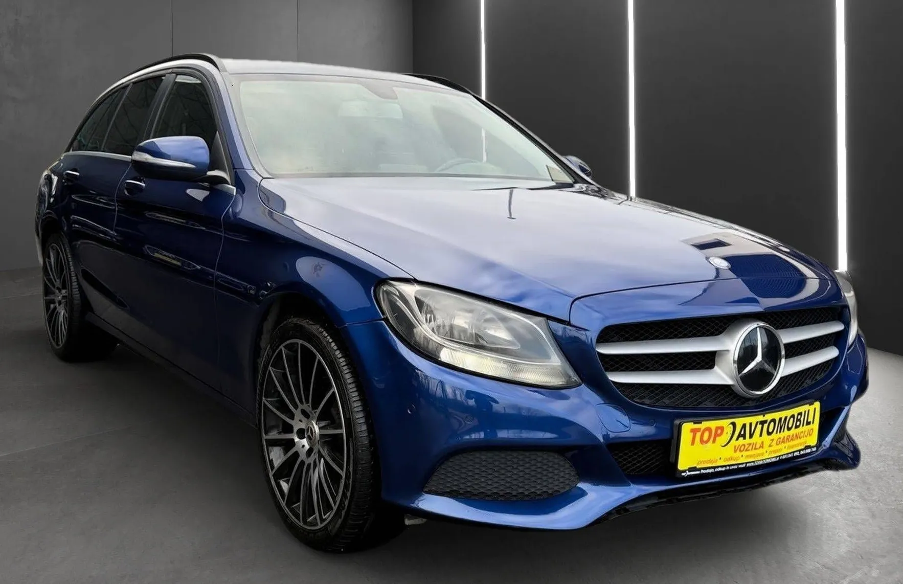 Zunanja slika - Mercedes-Benz C-Razred - C 200 TEMP NAVI MOŽNOST FINANCIRANJA BREZ POLOGA.. - 11