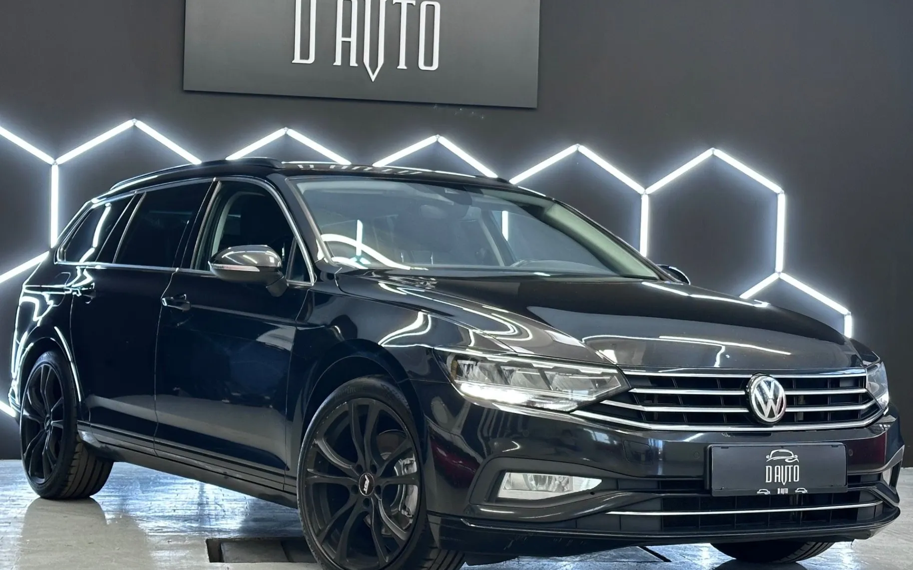 Zunanja slika - VW Passat Variant - 2.0 TDI  DSG+KAMERA+NAVI+KLJUKA+ACC+F1 - 7