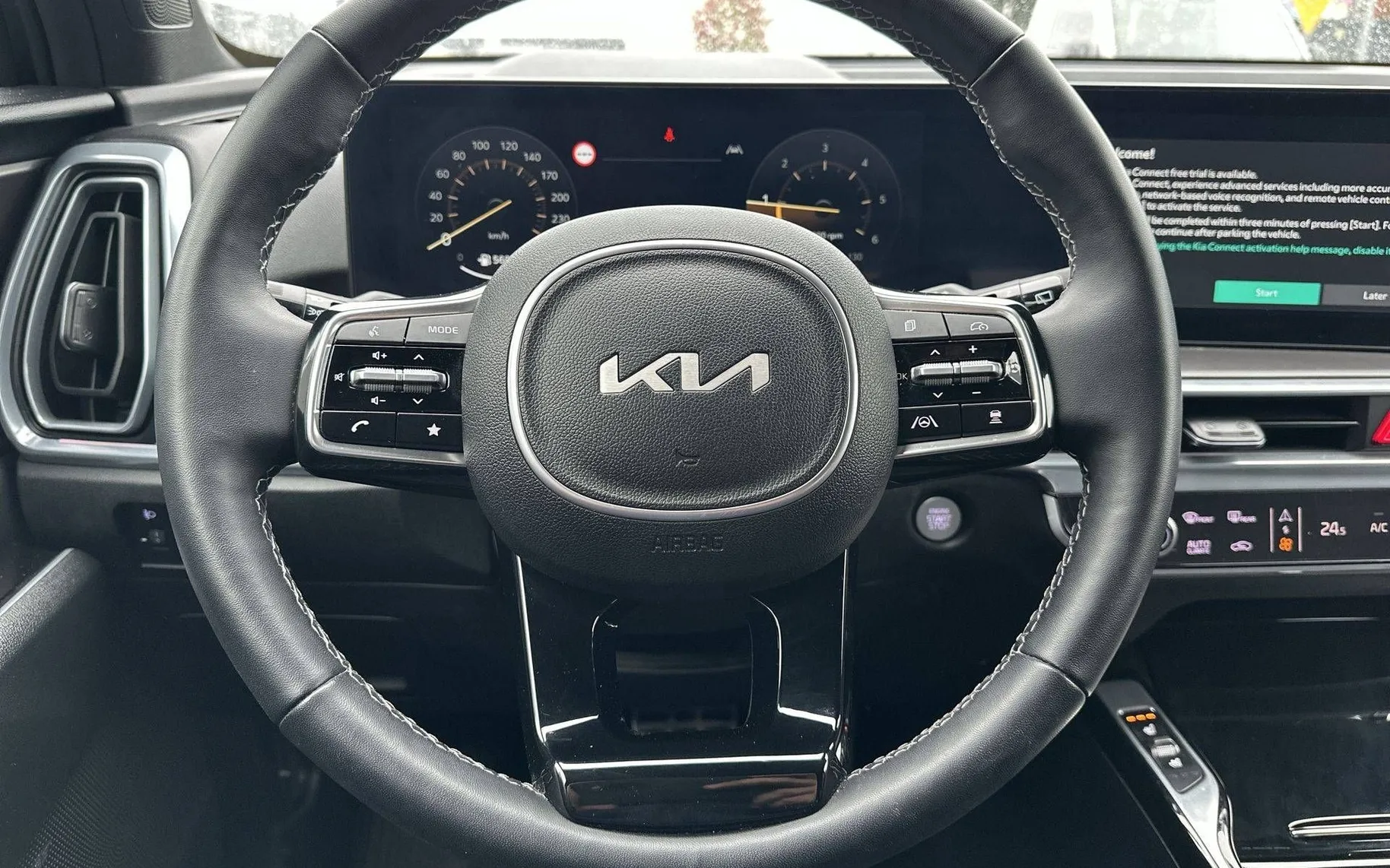 Notranja slika - KIA Sorento - 2.2 TCI EX 8DCT 4WD 5 SEAT  EX LIMITED - 14