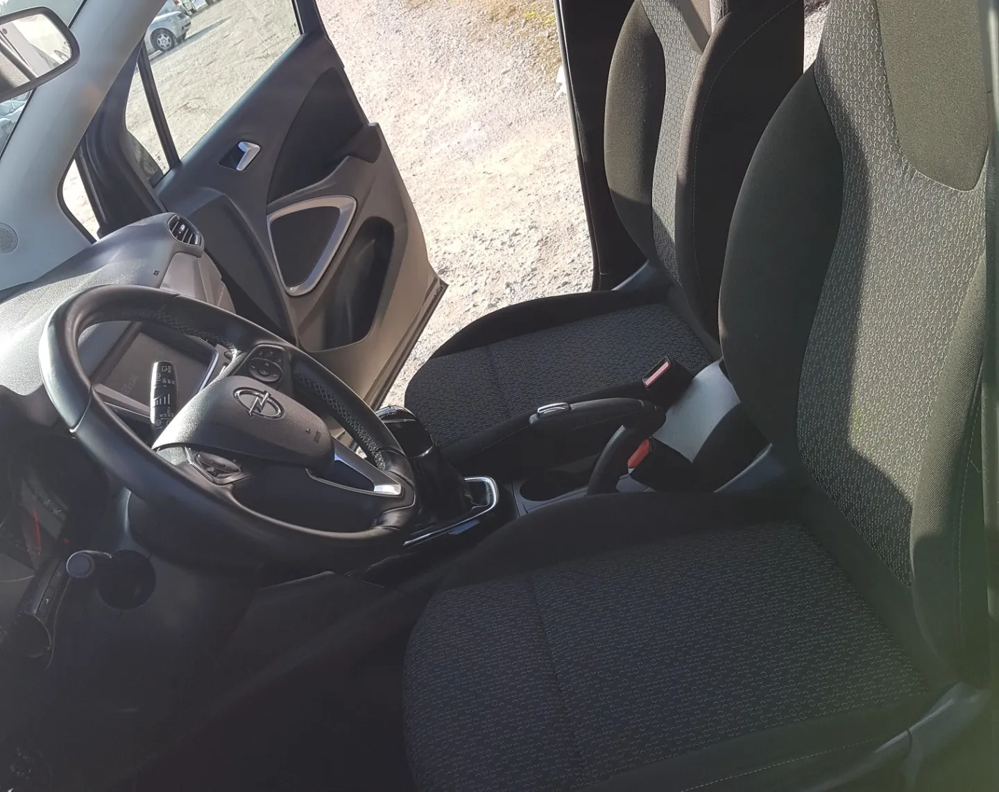 Zunanja slika - Opel Crossland X - 1,6 CDTi - 5
