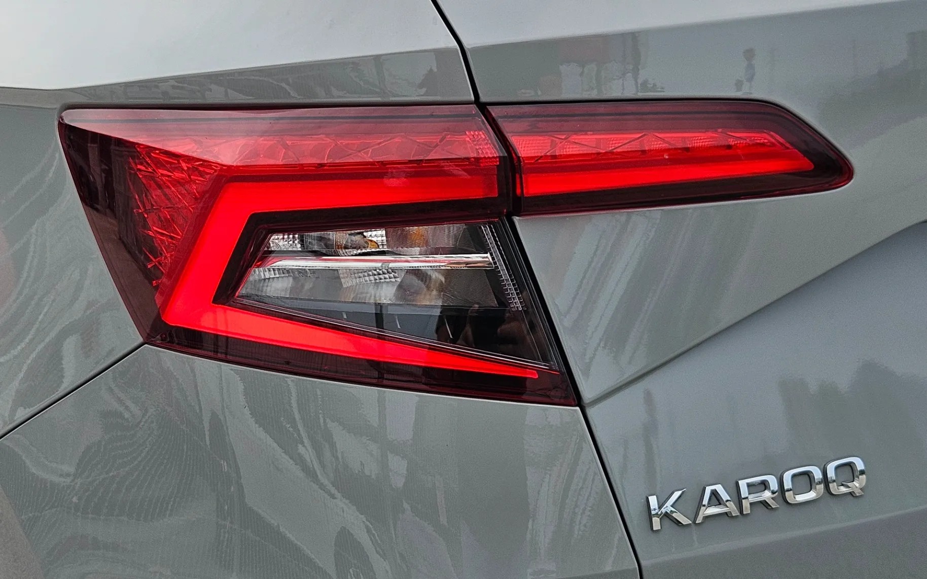 Zunanja slika - Škoda Karoq - 1.5 TSIClever DSG, KAMERA,NOVE GUME - 14