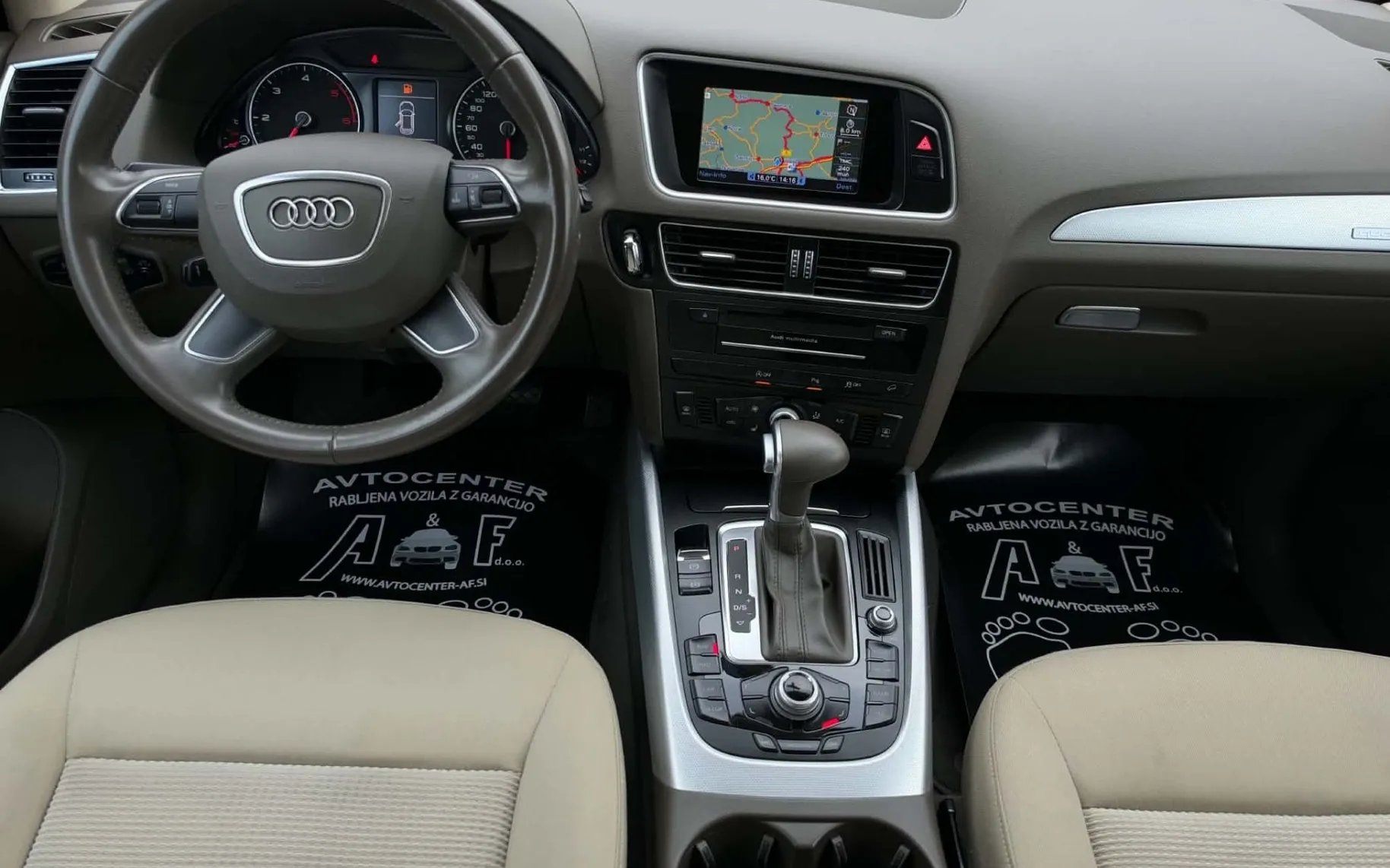 Notranja slika - Audi Q5 - 2.0 TDI-Q-4X4-AUT-XENON-LED LIZING ZA TUJCE - 8
