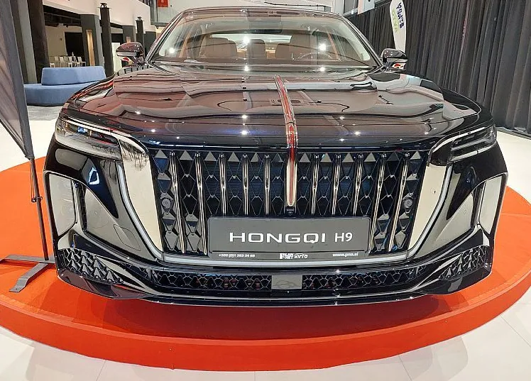 Zunanja slika - Hongqi H9 - 2.0T MHEV LUXURY - 2