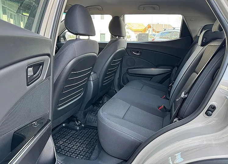 Zunanja slika - SsangYong Tivoli - 1.5 T-GDi Fresh 2WD M T  TESTNE VOŽNJE - 6
