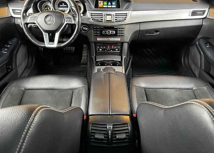 Zunanja slika - Mercedes-Benz E-Razred - E 220CDI AMG LINE-PANO.-GRETJE-NAVI.-F1 - 14
