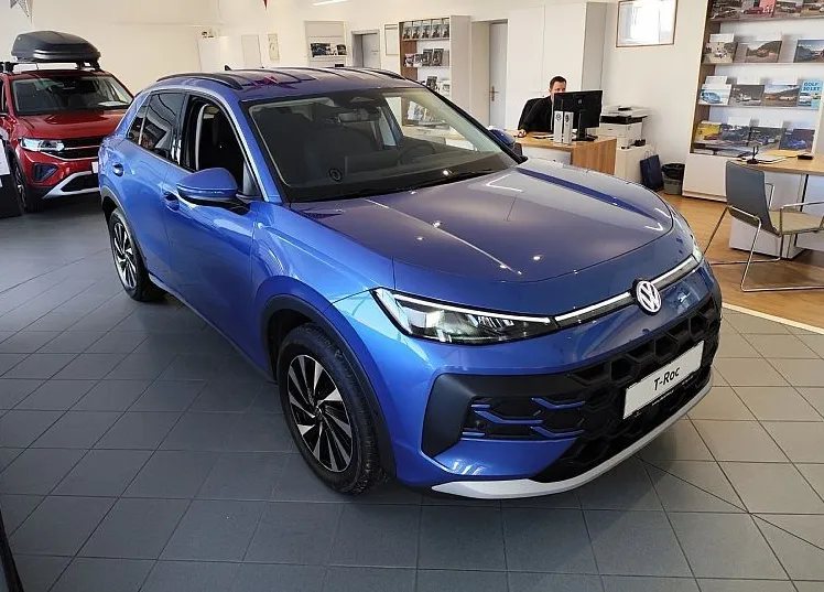 Zunanja slika - VW T-Roc - 1.5 eTSI Life DSG 110  150 - 4