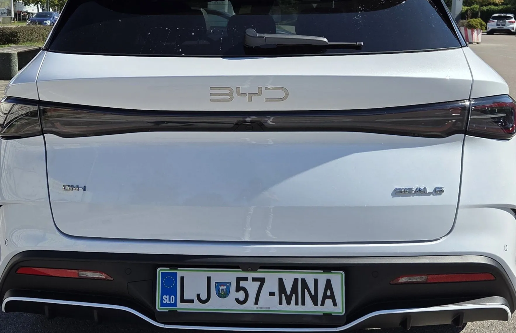 Zunanja slika - BYD SEAL 6 - DM-i Touring PHEV 19kWh Comfort - 6