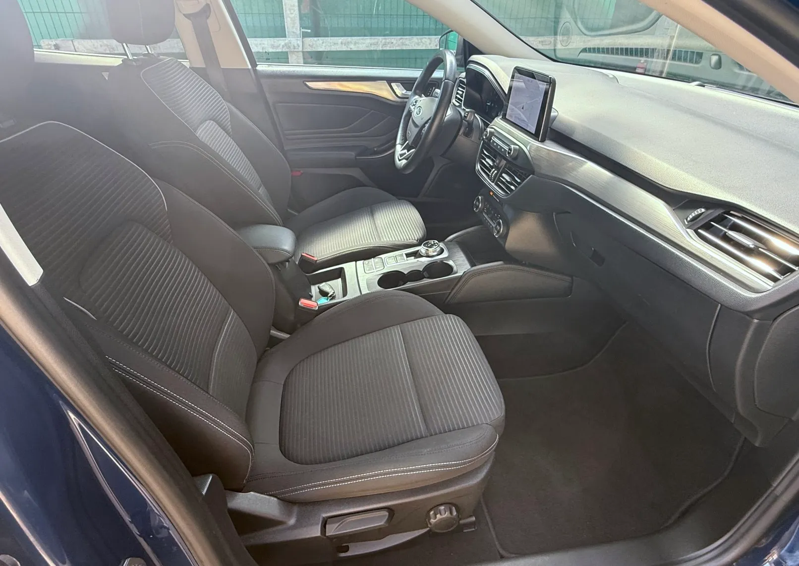 Zunanja slika - Ford Focus - 1,5 EcoBlue TITANIUM - 9