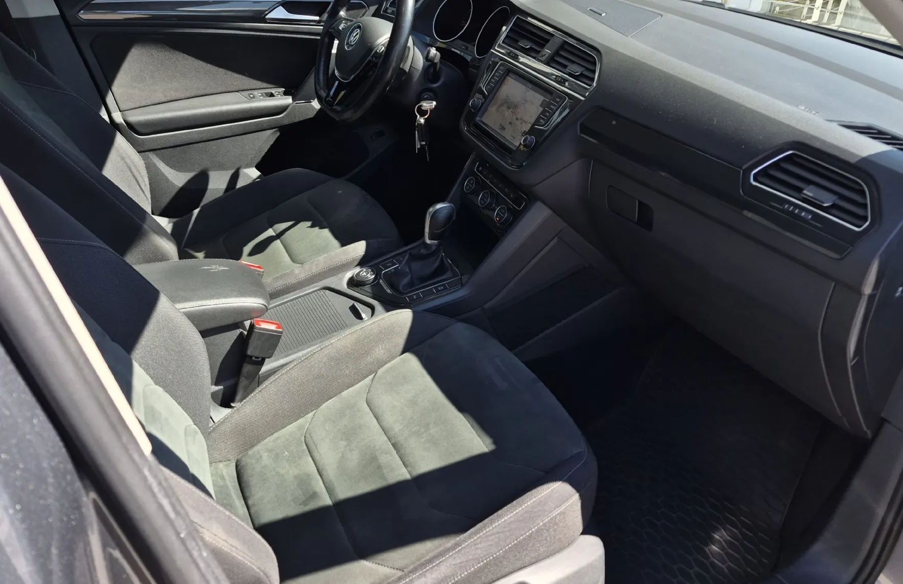 Zunanja slika - Volkswagen Tiguan - 2.0 TDI SCR 4MOTION BMT Comfortline - 14