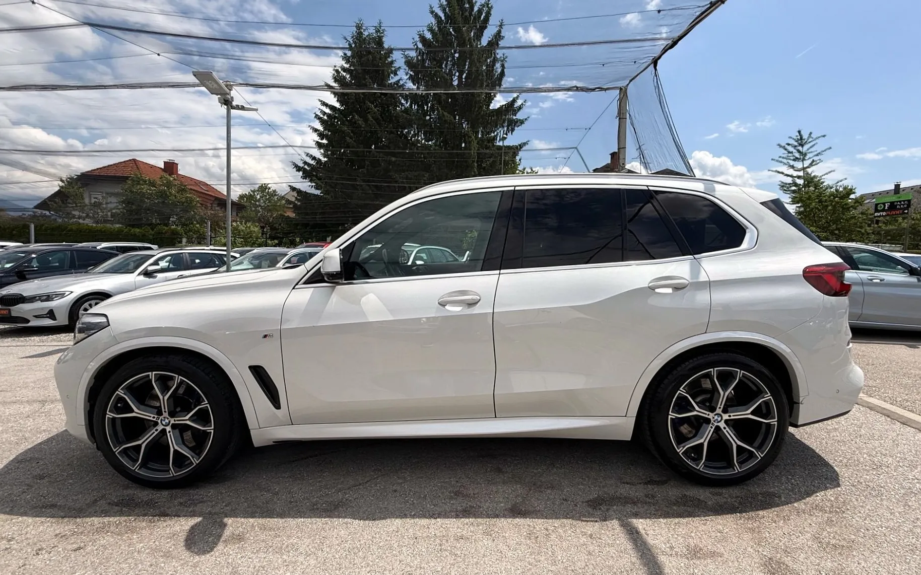 Zunanja slika - BMW X5 - serija : xDrive30d M-SPORT SLO FULL LED ZRAČNO ACC ALU21 - 2