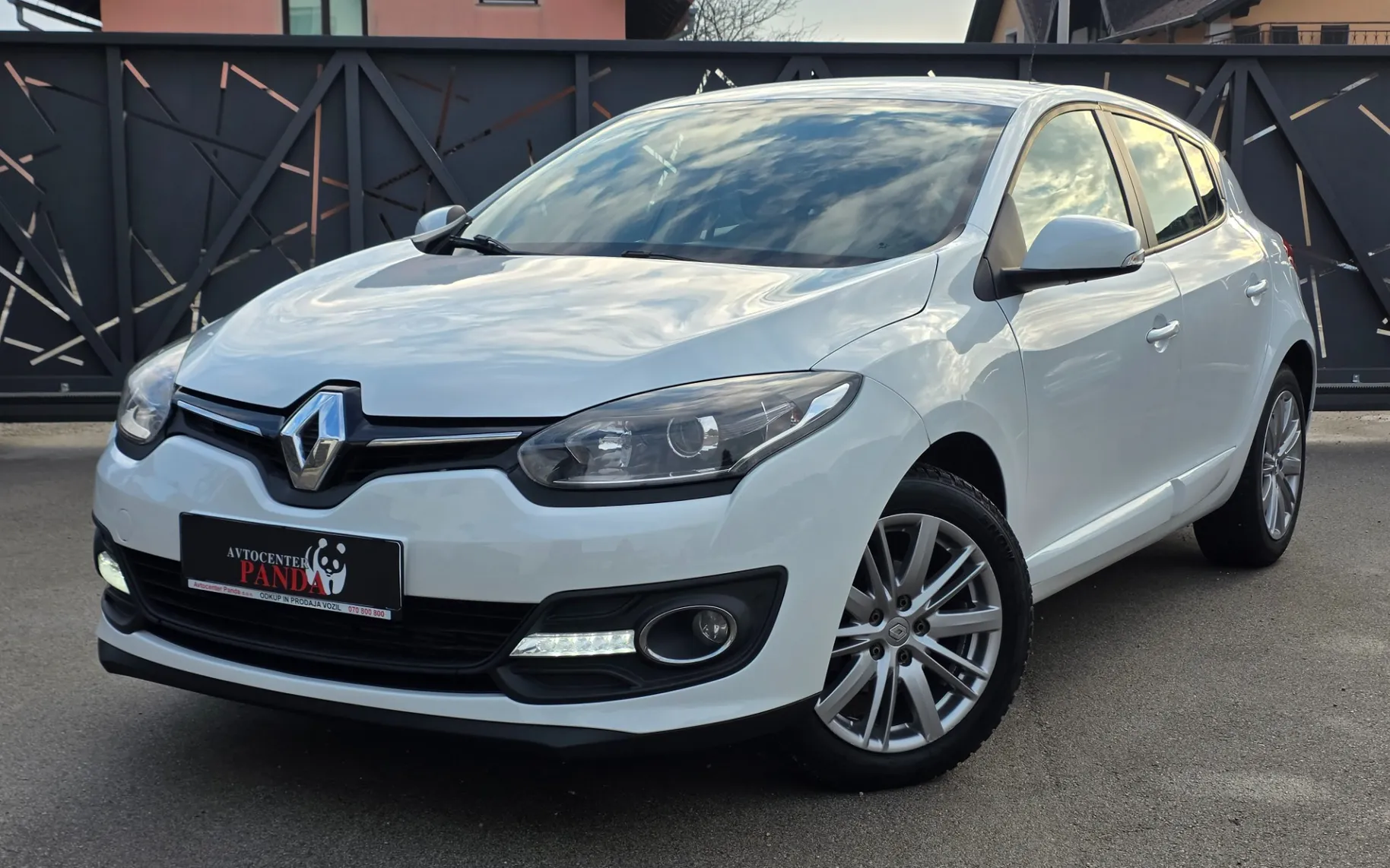 Zunanja slika - Renault Megane - Mégane Mégane 1.5 dCi 95 Expression - 1