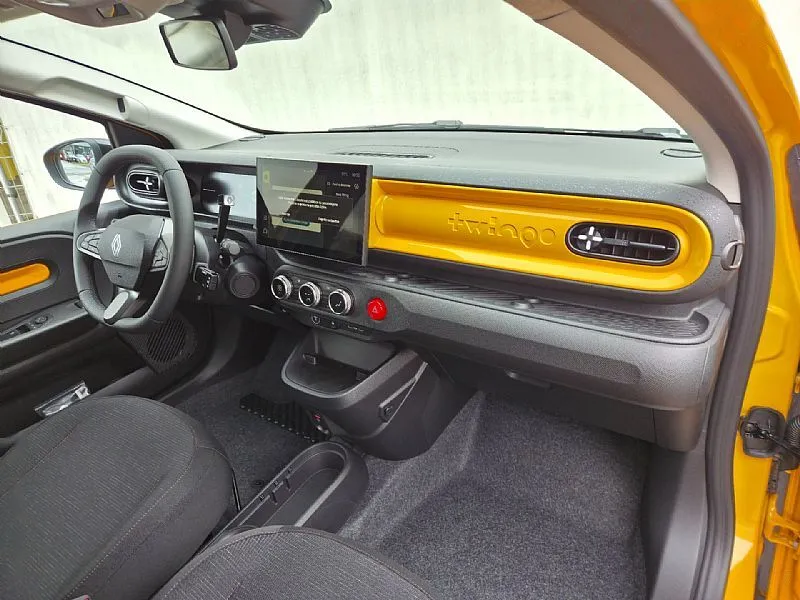 Zunanja slika - Renault Twingo - E-Tech Techno + Polnilni kabel za domačo vtičnico - 12