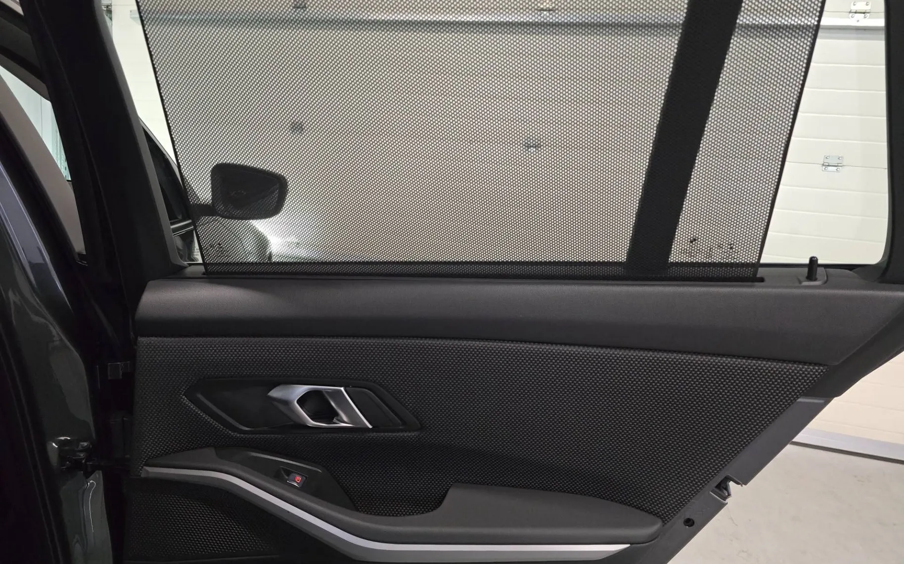 Notranja slika - BMW serija 3 Touring: - 320d Touring Advantage Avt- Laser.asist.HiFi.ALU18 - 20