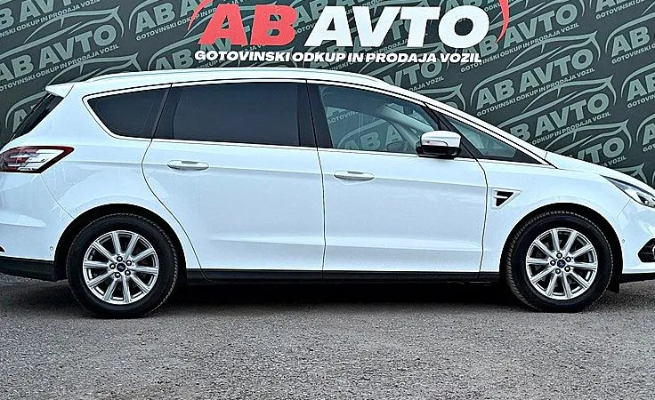 Zunanja slika - Ford S-MAX - 2.0 TDCi Titanium Powershift+132KW+NAVI+TOP - 4