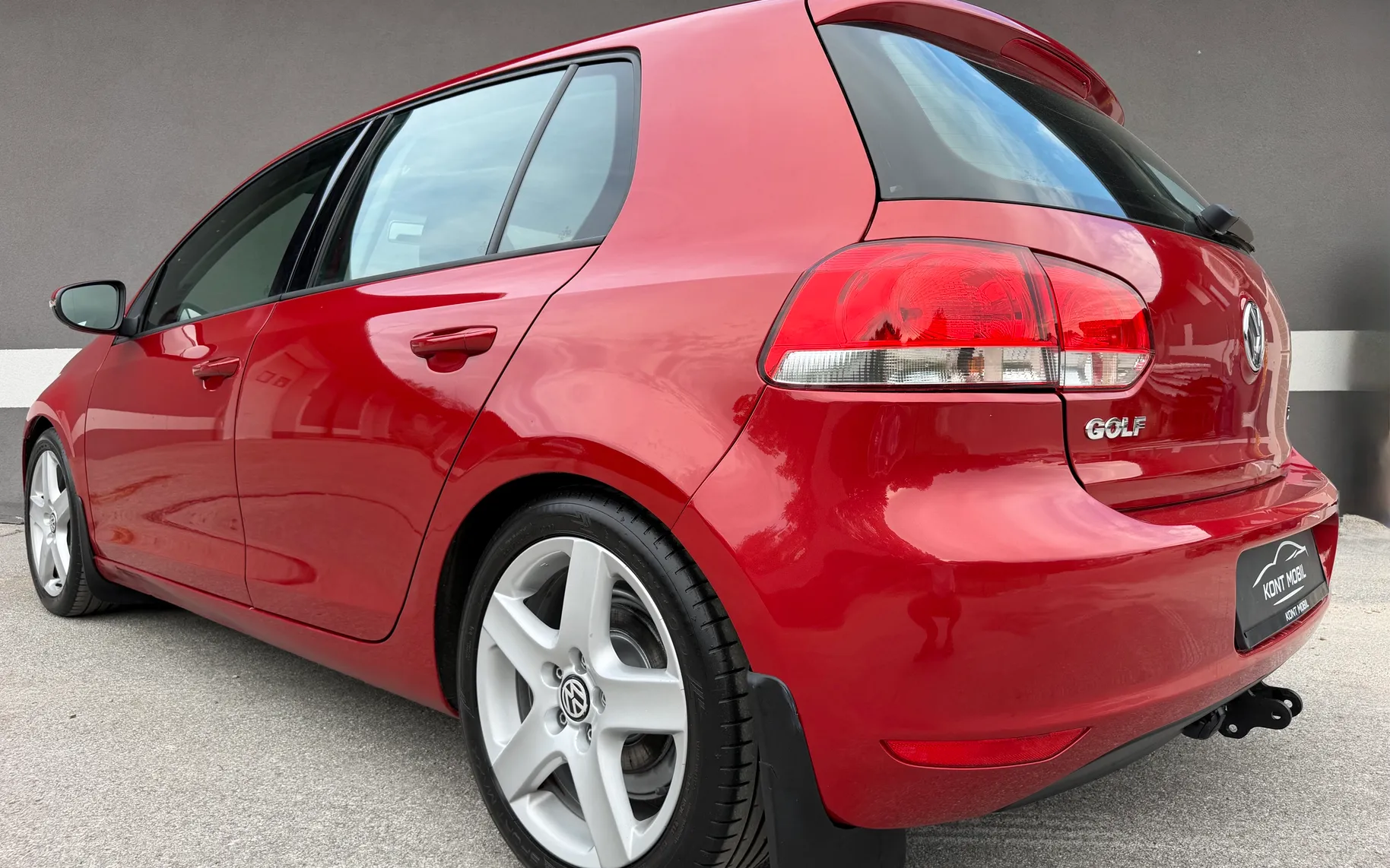 Zunanja slika - Volkswagen Golf - 1.6 TDI 1.LASTNIK SLO.VOZILO KLIMA ALU 17 - 3
