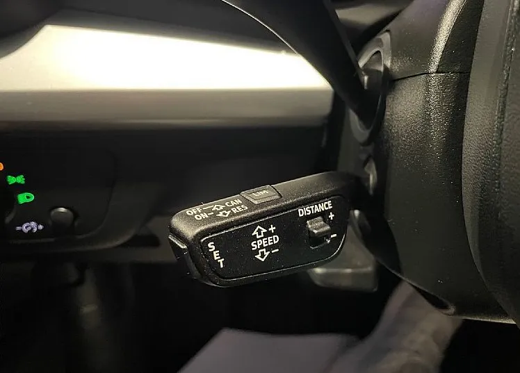 Zunanja slika - Audi Q5 - 40 TDI quattro S tronic S line 150kW - 1. LASTNIK - 19
