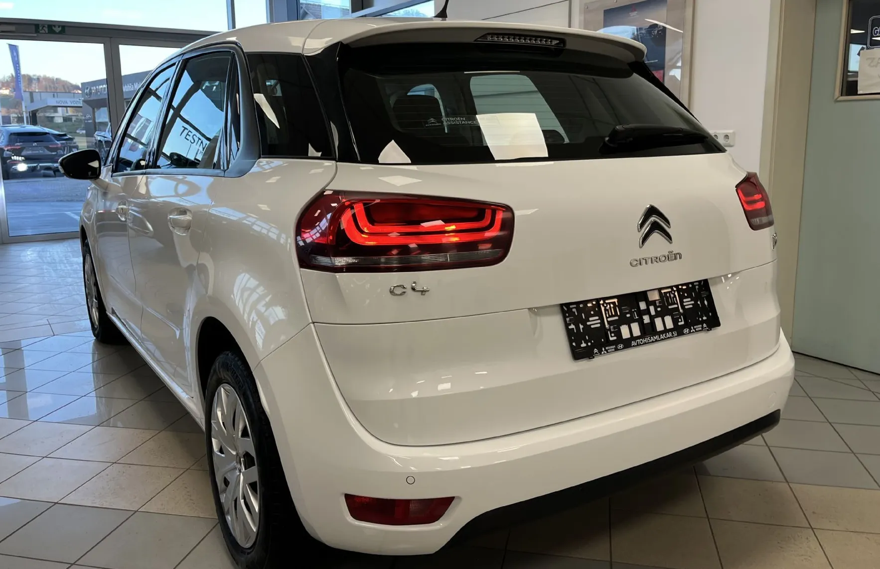 Zunanja slika - Citroën C4 - Picasso Live PureTech 130 S S BVM6 - SLOVENSKO POREKLO - - 4