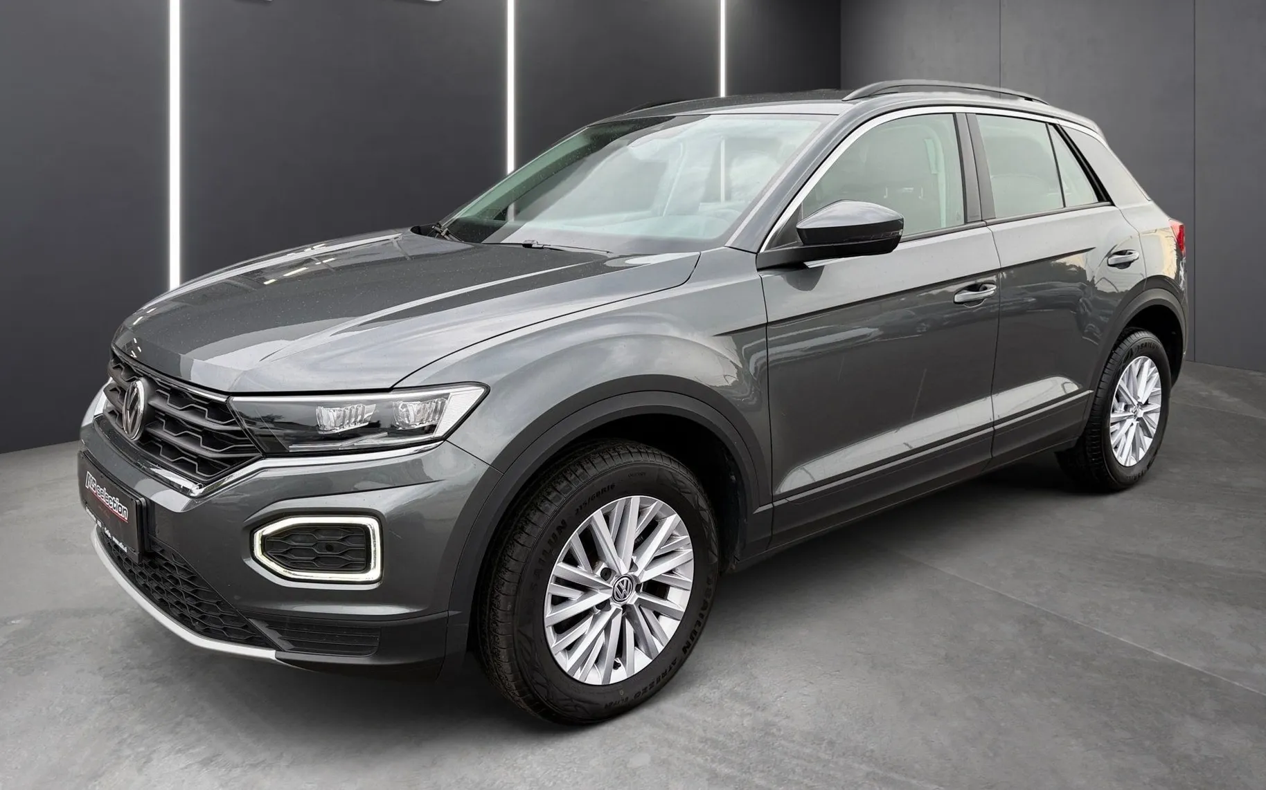 Zunanja slika - Volkswagen T-Roc - 1.5 TSI BMT DSG-Style-SLO-Full LED-Vlečna kljuka - 1