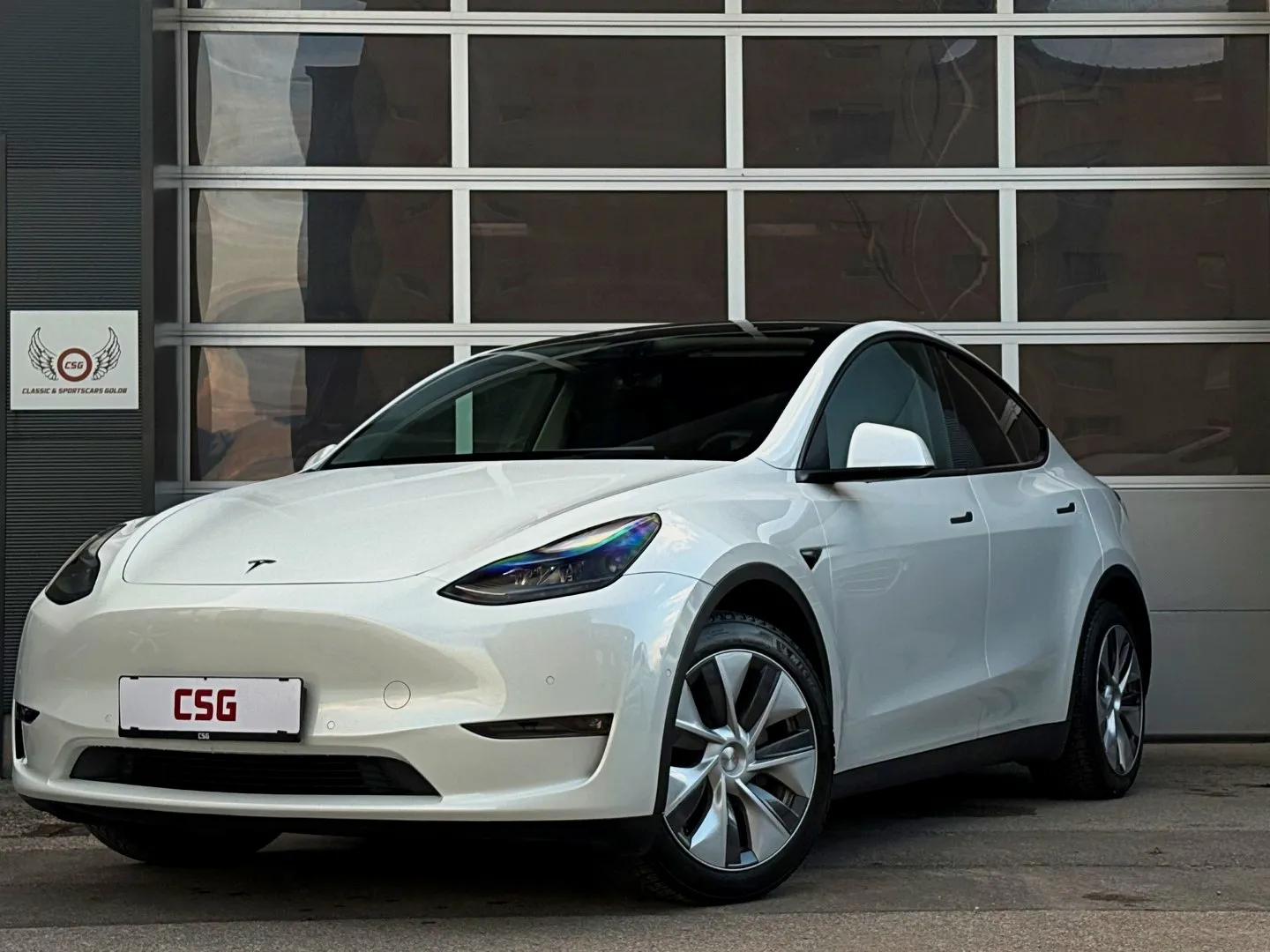 Zunanja slika - Tesla Model Y - Long Range AWD |KLJUKA|19col - 3