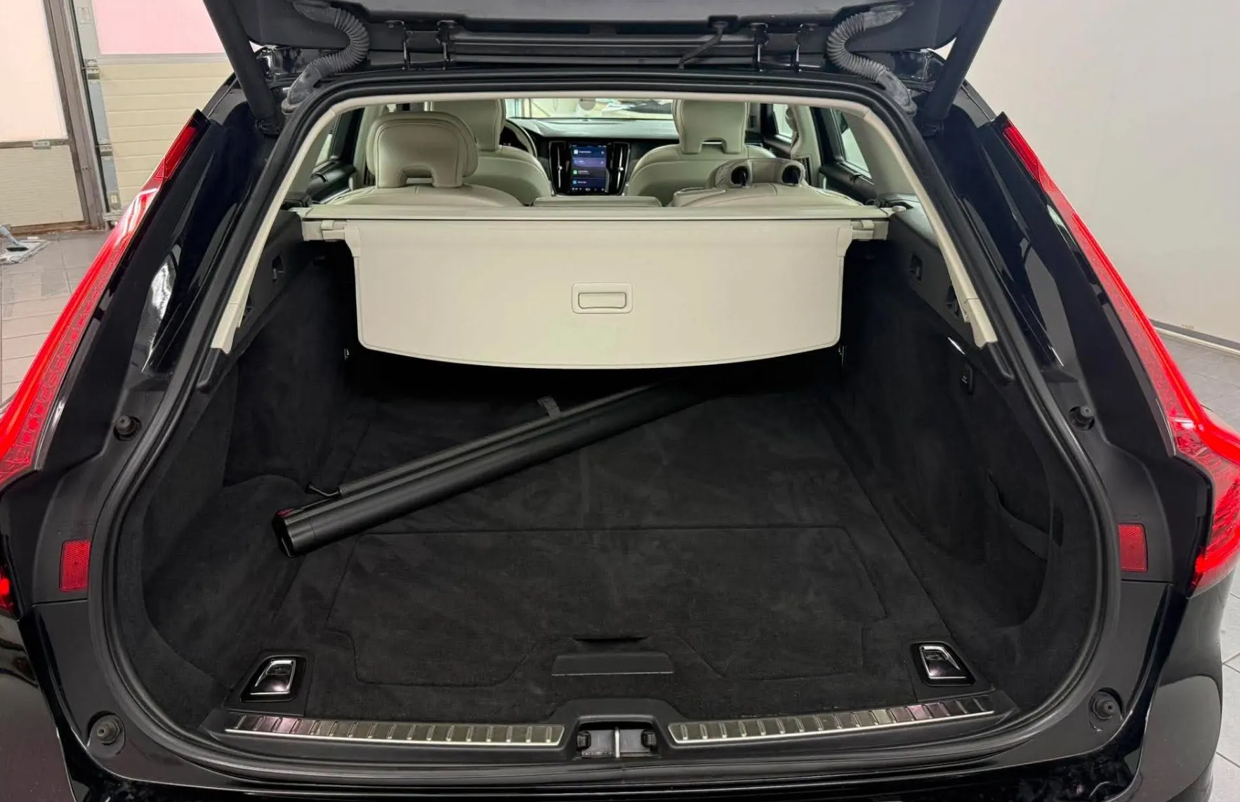 Zunanja slika - Volvo V90 Cross Country - 2.0 DIZEL 145 KW.PANORAMA.KAMERA.LED.ACC.USNJE. - 5