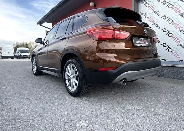 Zunanja slika - BMW X1 - serija :  xDrive18d Advantage LED SPORT NAVI PDC - 3