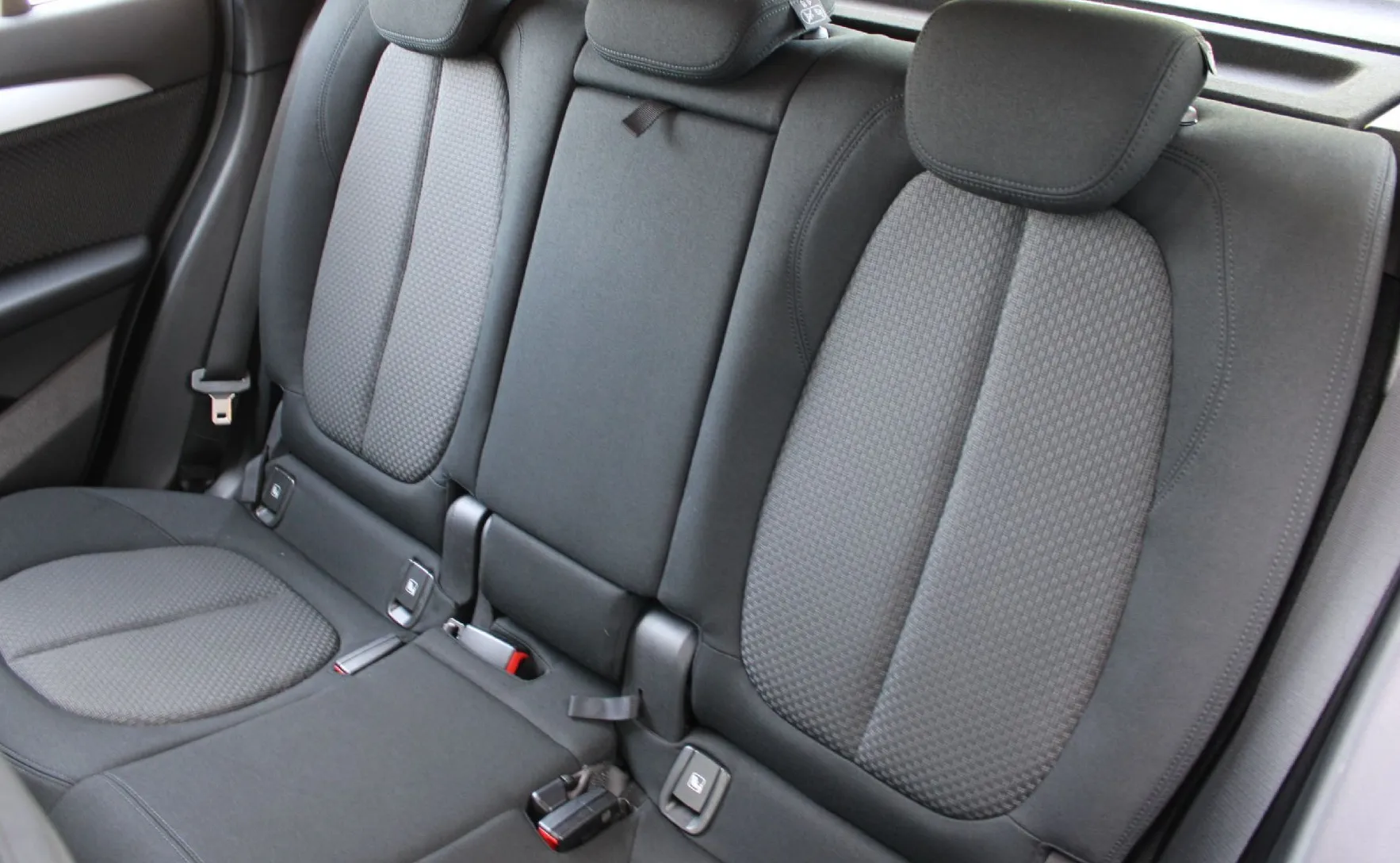 Zunanja slika - BMW X1 - serija :  sDrive18d Aut.-NAVI-PDC-ALU - 14