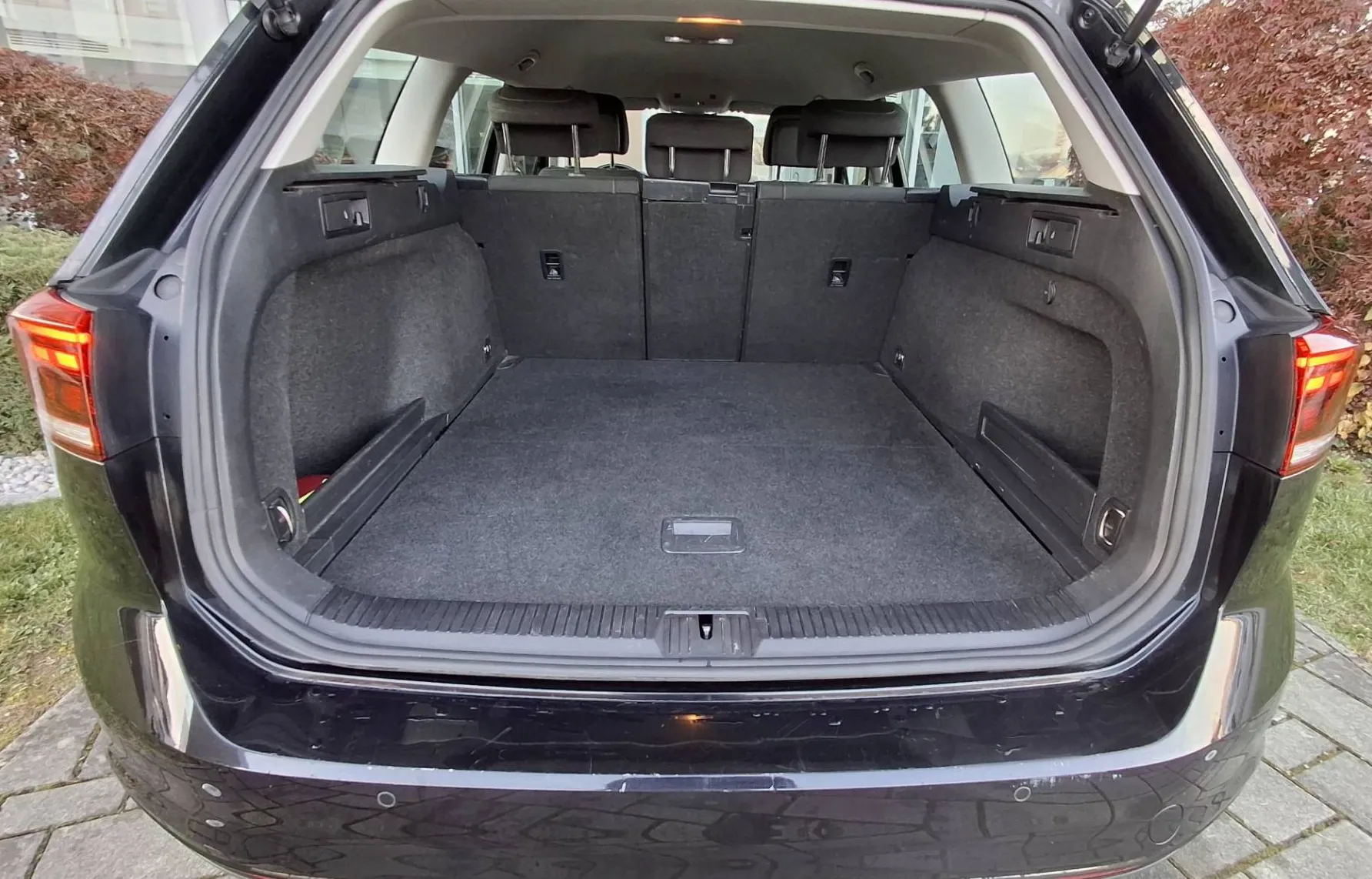 Zunanja slika - VW Passat - 1.5 TSI BMT Elegance avt. 110kW DECEMBRSKA AKCIJA. - 7